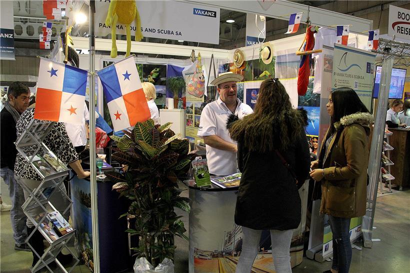 Auf der Messe konnten sich die Besucher über viele verschiedene Destinationen informieren
