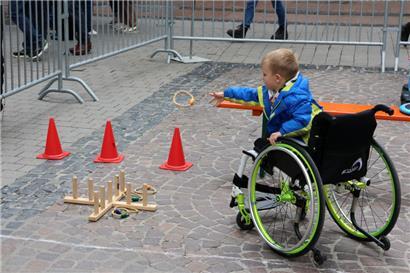 Auf der Place d’Armes fand am Samstag ein Aktionstag im Rahmen der Sensibilisierungswoche für Menschen mit spezifischen Bedürfnissen statt
