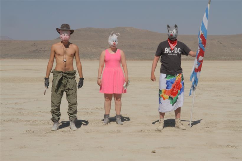 Auf der „Playa“ in Nevada erschafft jeder Burner – so heißen die Besucher – einen eigenen Charakter mit fiktivem Namen
