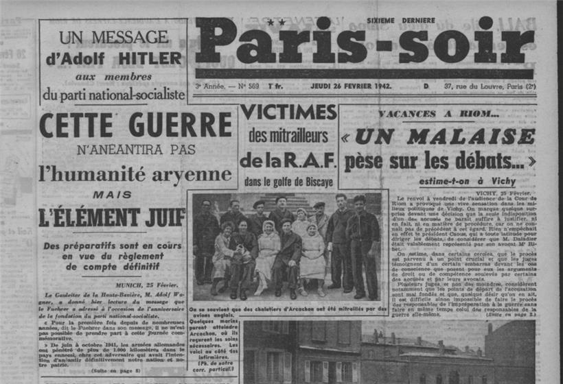 Auf der Titelseite des Paris-soir wird Hitlers Botschaft vom 24.2.1942 angekündigt und auf S. 8 reproduziert. Die Betonung liegt auf der „Ausrottung“ der Juden.
