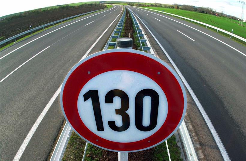 Auf rund 70 Prozent der deutschen Autobahnen besteht derzeit keine Geschwindigkeitsbegrenzung
