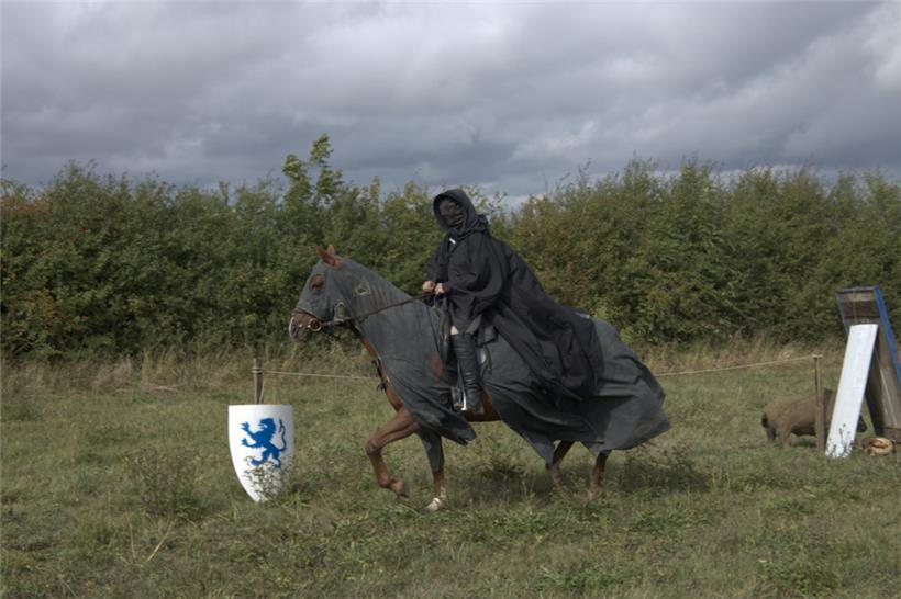 Aufgepasst: Der schwarze Ritter geht um!
