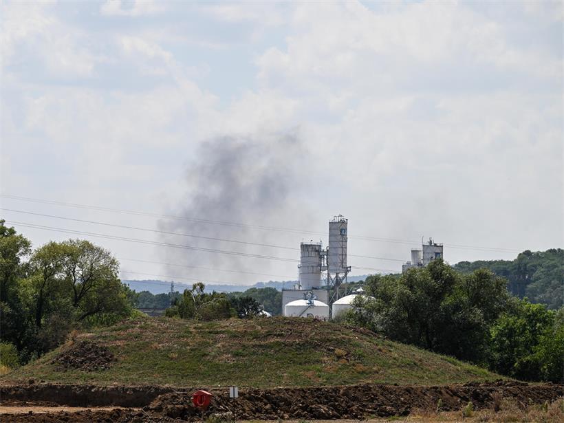 Aufgrund eines Großbrandes hat die Unterpräfektin von Thionville bis auf Weiteres eine Ausgangssperre verhängt