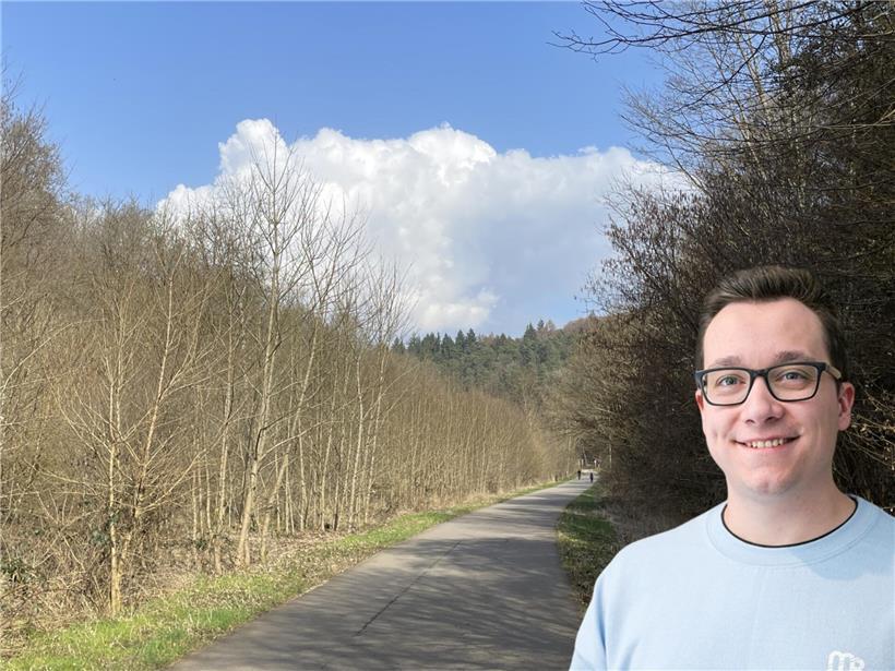 Aufquellende Wolken am Montagmittag über Luxemburg kündigen den Wetterwechsel an