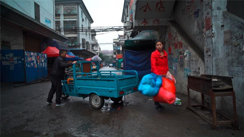 Auge für „das nackte Leben“: Aufnahme aus Wang Bings „Youth“
