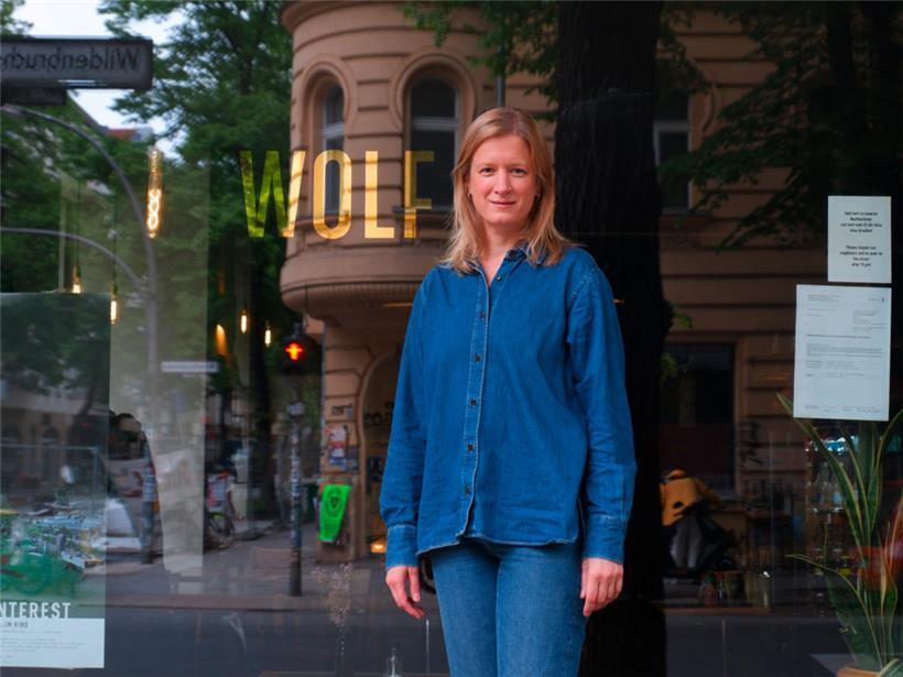 Aujourd’hui, Stephanie Stremler est actrice freelance: elle joue au théâtre et au cinéma, mais fait aussi de l’impro
