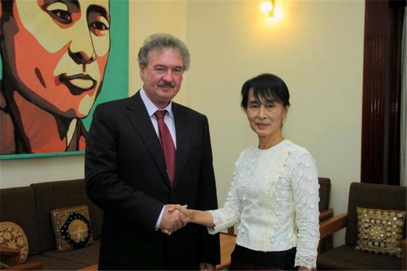 Aung San Suu Kyi empfing Außenminister Jean Asselborn im Jahr 2016: Luxemburgs Regierung fordert jetzt ihre Freilassung 
