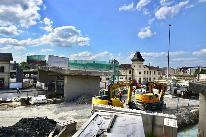 Aus Sicherheitsgründen bleibt der Bahnhof Bettemburg ab Samstag gesperrt. Zuglinien werden durch Busse ersetzt. Die Sperrung soll bis Mitte September dauern.

