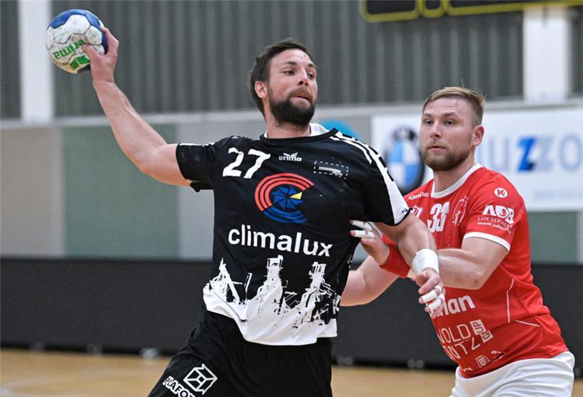 Aus eigener Kraft können Jan Tajnik (r.) und die Red Boys den HB Esch und Moritz Barkow nicht mehr stürzen
