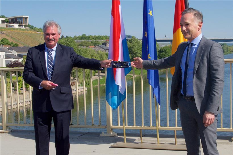 Außenminister Jean Asselborn und sein deutscher Amtskollege Heiko Maas übten sich am Samstag in Schengen in Symbolpolitik
