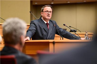 Außenminister Xavier Bettel stand am Mittwoch im Parlament Rede und Antwort
