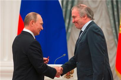 Auszeichnung von höchster Stelle: Russlands Präsident Wladimir Putin und Luxemburgs Honorarkonsul Valery Gergijew im Jahr 2016
