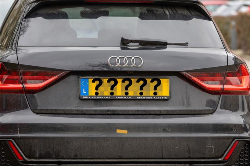 Autofahrer müssen sich bei der Wahl des Kennzeichens an gewisse Regeln halten
