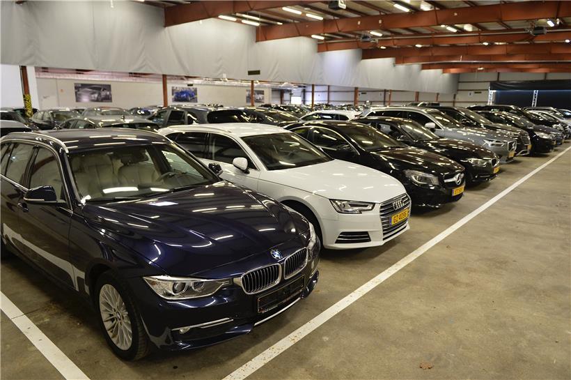 Autos sind in den letzten 60 Jahren durchschnittlich größer und teurer geworden
