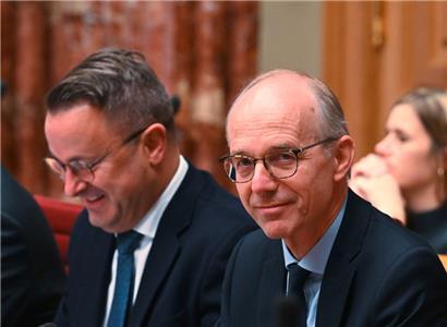 Bald dürfte es ans Eingemachte gehen: Xavier Bettel und Luc Frieden bei einem Auftritt in der Chamber
