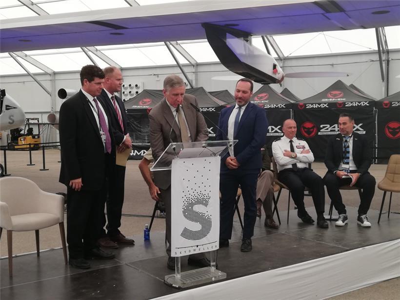 Bausch unterzeichnet eine Absichtserklärung und verkündet damit Luxemburgs Unter...