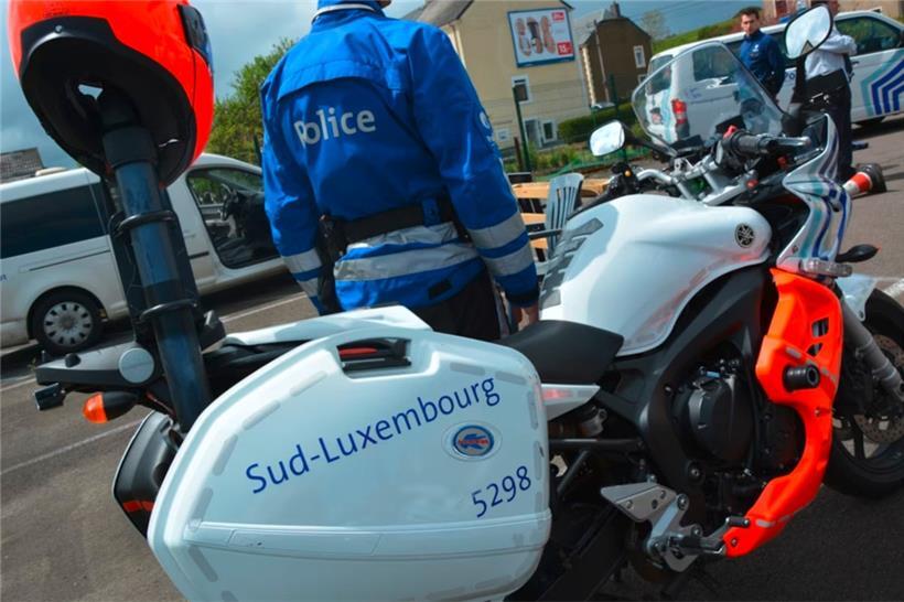Beamte der Polizeizone „Sud-Luxembourg“ in Belgien
