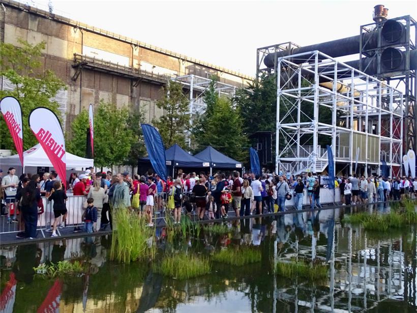 Begeisternde Kulisse auf Belval