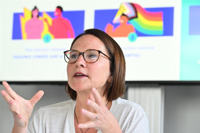 Begreift den Jahresbericht des „Observatoire de l’égalité entre les genres“ als Ausgangspunkt: Yuriko Backes (DP), Ministerin für Gleichstellung und Diversität
