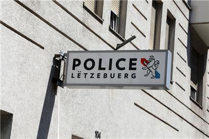 Behörden aus dem Ausland zeigen immer wieder, wie es mit einer klareren Kommunikation bei Polizei und Justiz gehen könnte
