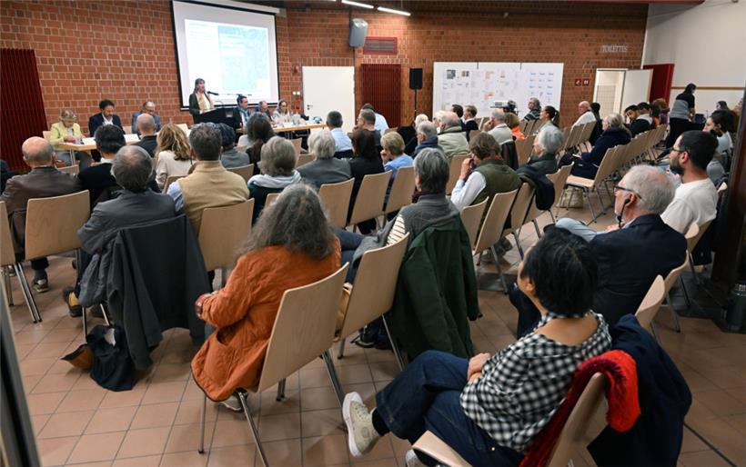 Bei den sogenannten „Apéri’tours“ informiert der hauptstädtische Schöffenrat übe...