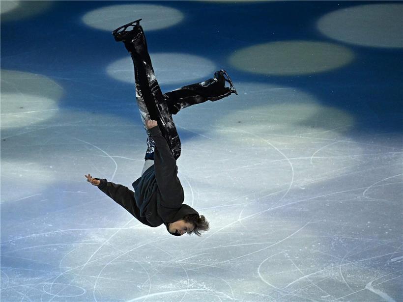 Ilia Malinin führt bei der Abschlussgala der Eiskunstläufer eine beeindruckende Kür als Ausnahmetalent vor