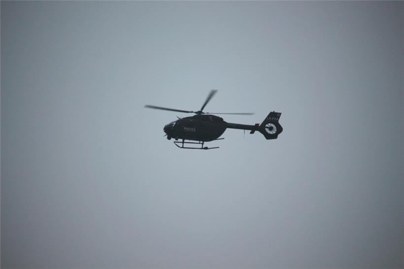 Bei der Fahndung in Peppingen war auch ein Hubschrauber im Einsatz
