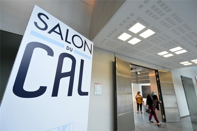 Bei der Gruppenausstellung „Salon du Cercle artistique de Luxembourg“ werden jährlich neue und etablierte Talente präsentiert – hier der Banner zur Ausgabe 2020
