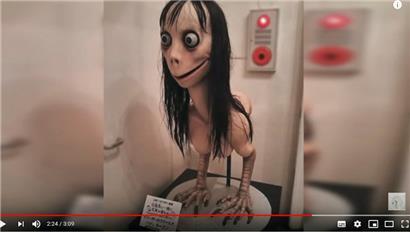 Bei der „Momo-Challenge“ handelte es sich um einen Hoax, der es besonders auf Jugendliche und Kinder abgesehen hatte. Sie wurden aufgefordert, „Momo“ über WhatsApp zu kontaktieren, um dann wieder eine Reihe gefährlicher Aufgaben auszuführen.

