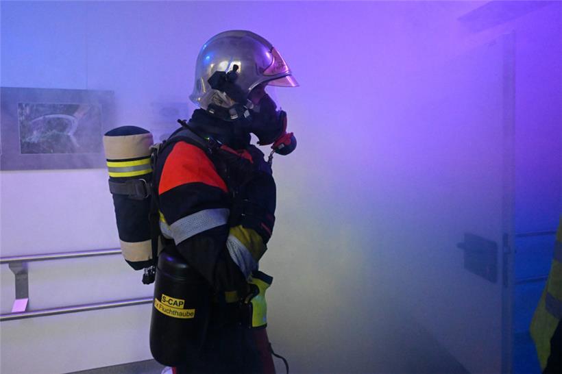 Bei der Übung einer Evakuierung des CHEM in Düdelingen wird auch die Wirkung von...