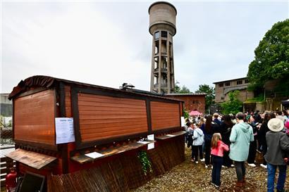 Bei einer Explosion dieses Foodtrucks wurden beim Usina24 fünf Menschen verletzt
