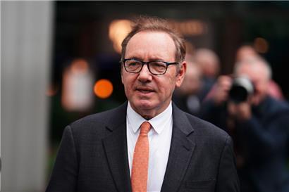 Bei einer Verurteilung droht Kevin Spacey eine Haftstrafe
