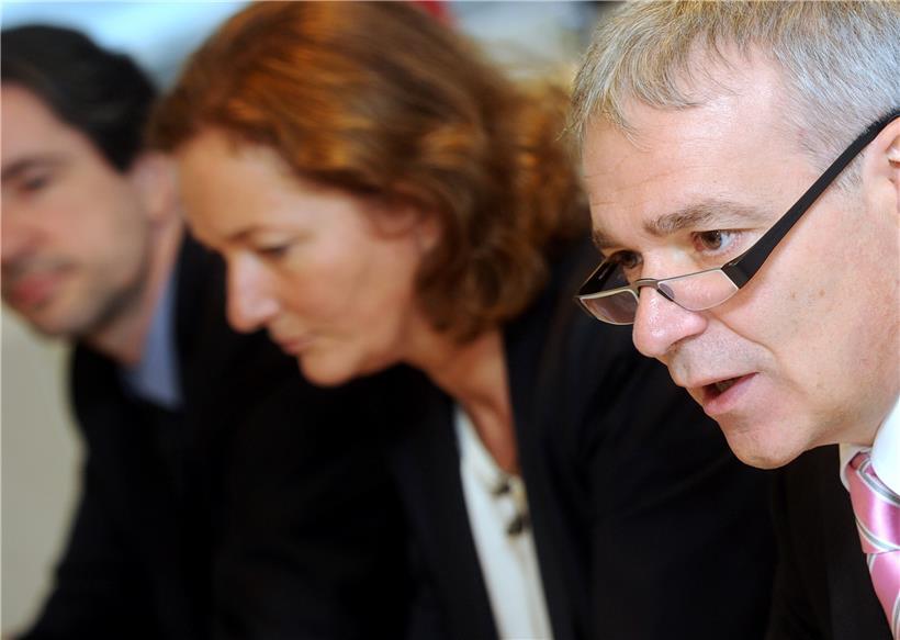 Beide kennen sich schon lange: Krisenmanagerin Paulette Lenert und Klassenkämpfer Dan Kersch
