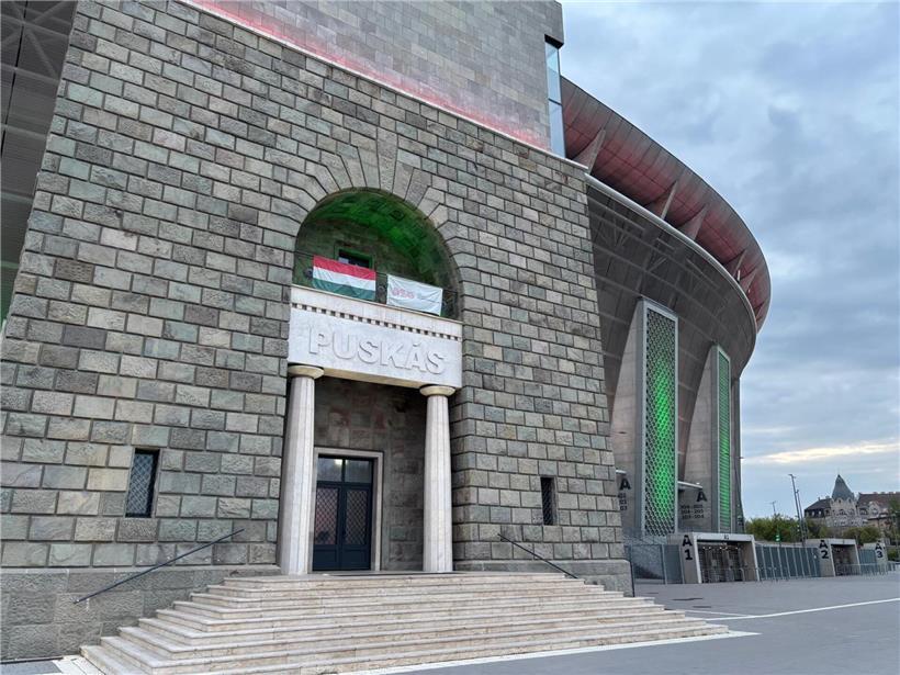 Bau der Puskás Aréna mit 67.000 Sitzplätzen und Steuererleichterungen für beteiligte Firmen in Budapest