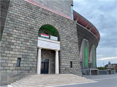 Bau der Puskás Aréna mit 67.000 Sitzplätzen und Steuererleichterungen für beteiligte Firmen in Budapest