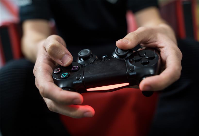 Beim E-Sport geht es nicht nur um die Konsole, auch die mentale und körperliche Fitness übernehmen eine wichtige Rolle
