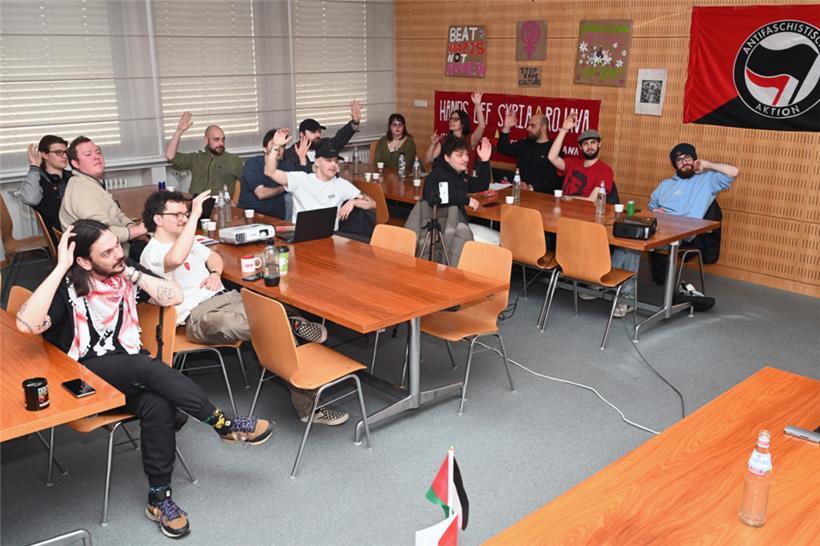 Beim Gründungskongress der „jonk Lénk“ Ende März im John-Castegnaro-Saal im Haup...