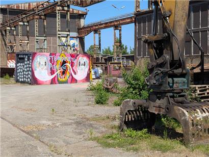 Beim Rundgang ist es schwer sich vorzustellen, dass hier in ein paar Jahren ein ganz neues Viertel stehen wird
