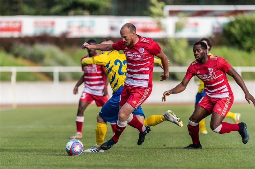 Bejnamin Runser in action
