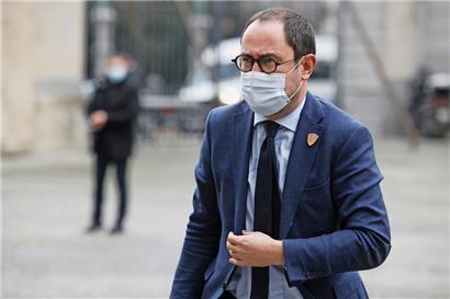 Belgiens Justizminister Vincent Van Quickenborne geht entschieden gegen die Drogenkriminalität vor – und wird deshalb von der Mafia verfolgt
