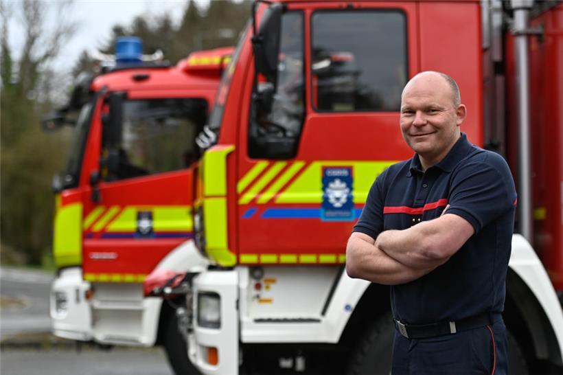 Ben Baus kümmert sich bei der Feuerwehr unter anderem um die Logistik sowie die Organisation von Material – und hatte in den vergangenen Wochen alle Hände voll zu tun
