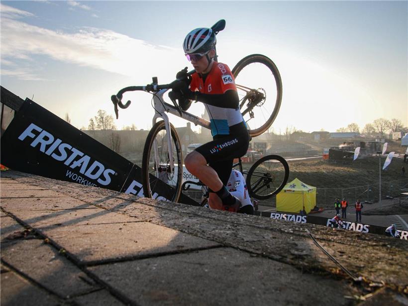 Ben Fleming bei der Junioren-Meisterschaft, Platz 27, sportliches Porträt, Nachwuchs-Radsportler