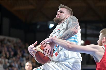 Ben Kovac lieferte den Assist zum entscheidenden Punkt
