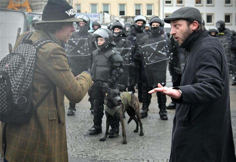 Ben Schronen (rechts) sieht sich nicht als Sprachrohr oder Anführer der Bewegung. Er habe nur das Glück, offen auftreten zu können, ohne berufliche Folgen befürchten zu müssen
