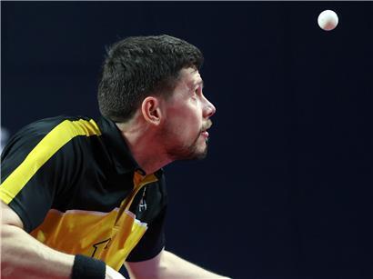 Benjamin Rogiers und die Howälder diskutieren engagiert eine offene Rechnung mit Reckingen beim Sportevent