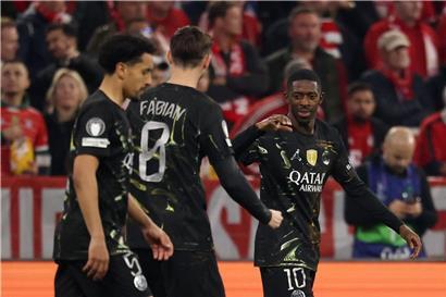 Ousmane Dembélé erzielt in der dritten Spielminute das frühe entscheidende Tor im Fußballspiel