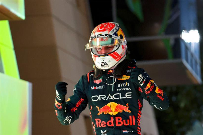 Bereits nach dem Auftaktrennen stellt sich die Frage, wer Max Verstappen in dieser Saison stoppen soll
