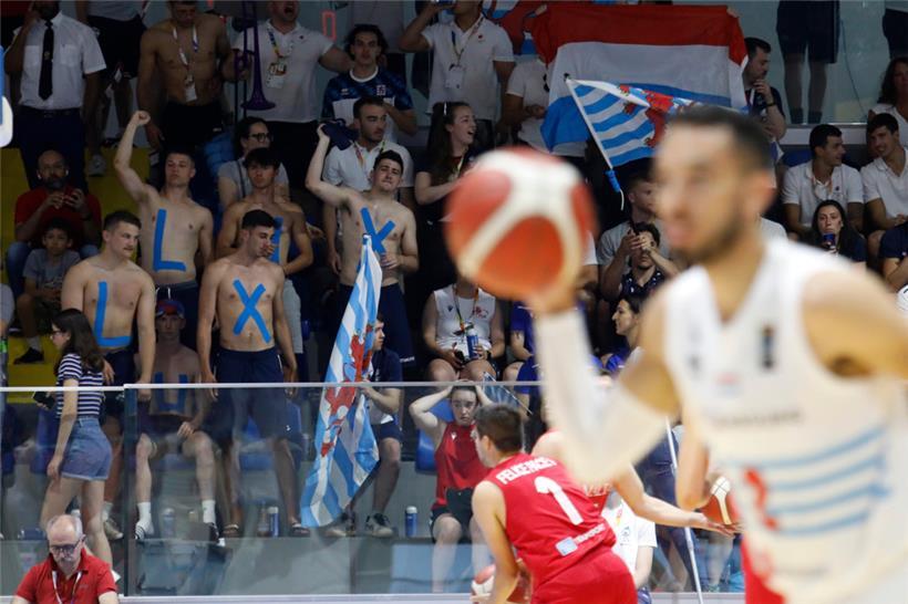 Besondere Unterstützung gab es von den Rängen