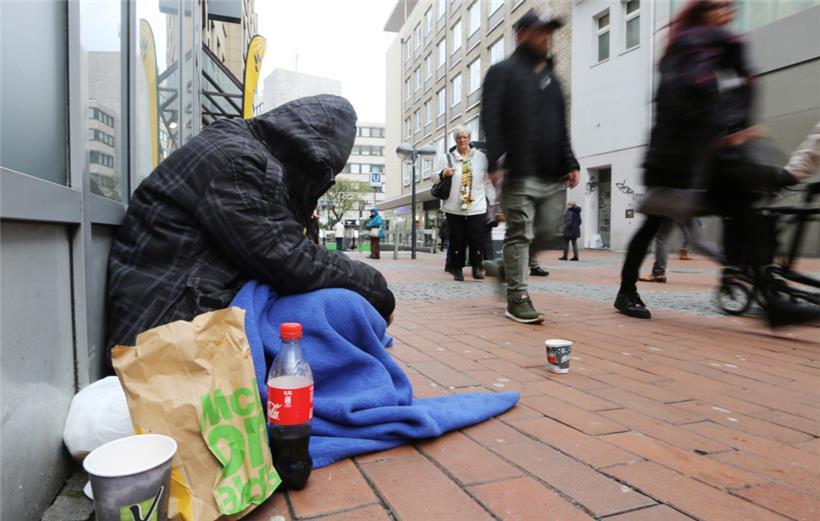 Besonders im Winter haben Obdachlose mit den Wetterbedingungen zu kämpfen
