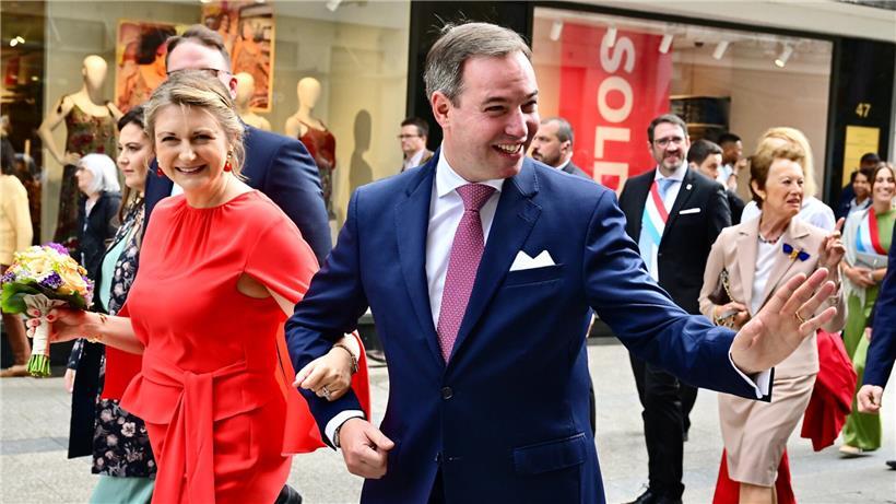 Erbgroßherzog Guillaume und Stéphanie beim Nationalfeiertag in Esch, festliche Feierlichkeiten 1920er Jahre